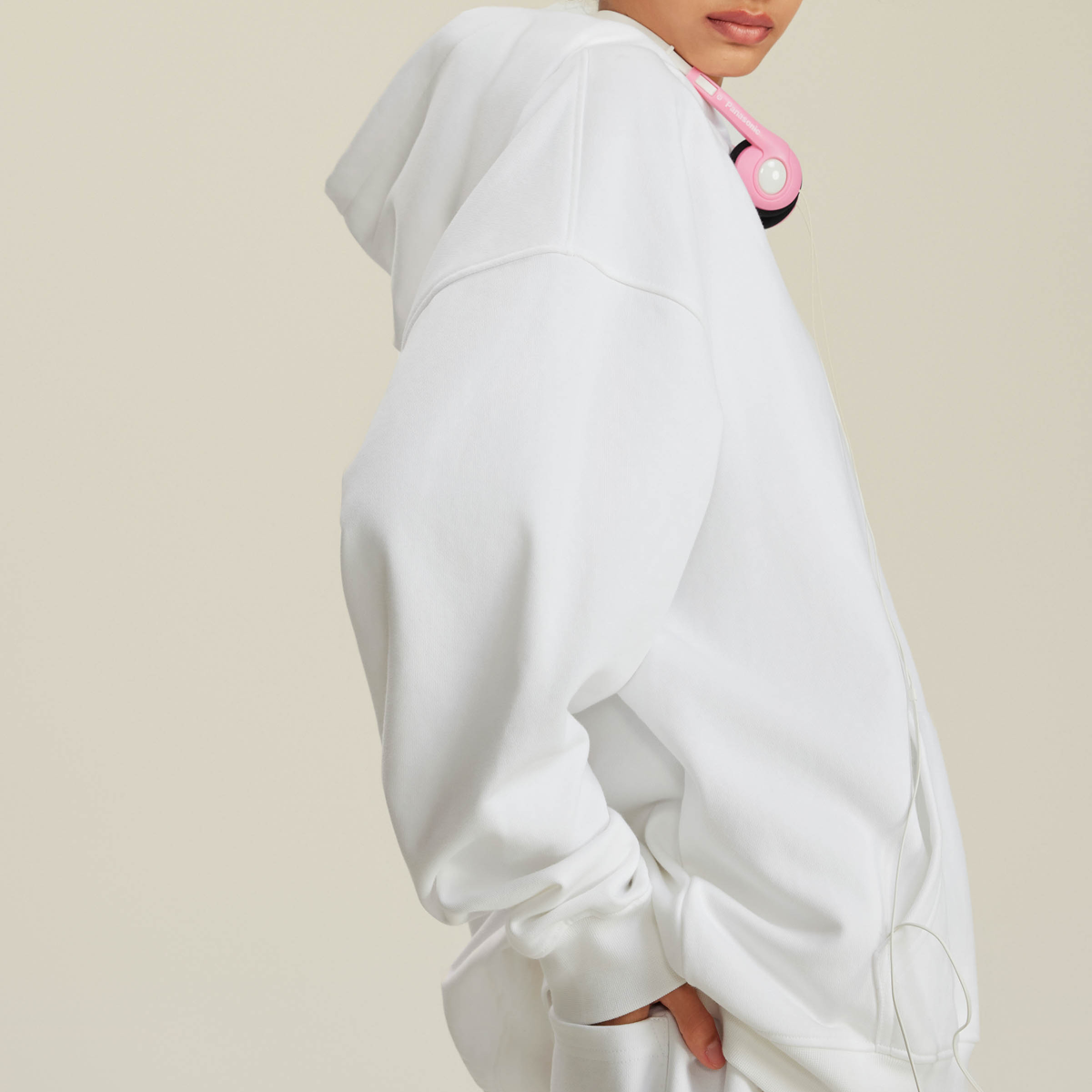 Basic - Looped Hoodie